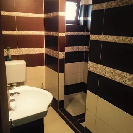 Orfui Kistucsok Apartman 1-2 Апартаменты Орфю